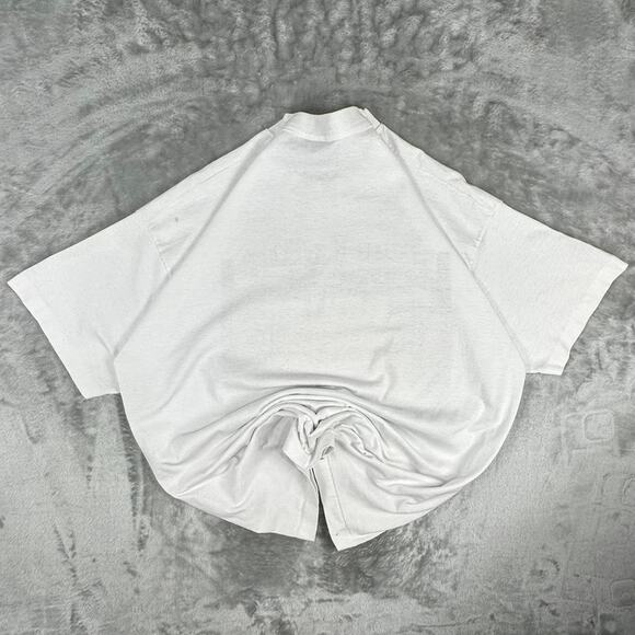 VTG 00s There’s A Place For All Fish Next To Fries&Tartar Sauce White Tshirt XL - Picture 2 of 8